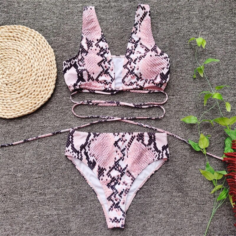 Pink Bikini Biquini - Summer's Trendy Must-Have